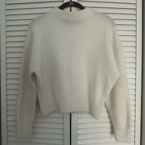 Zara White Mock Neck Sweater